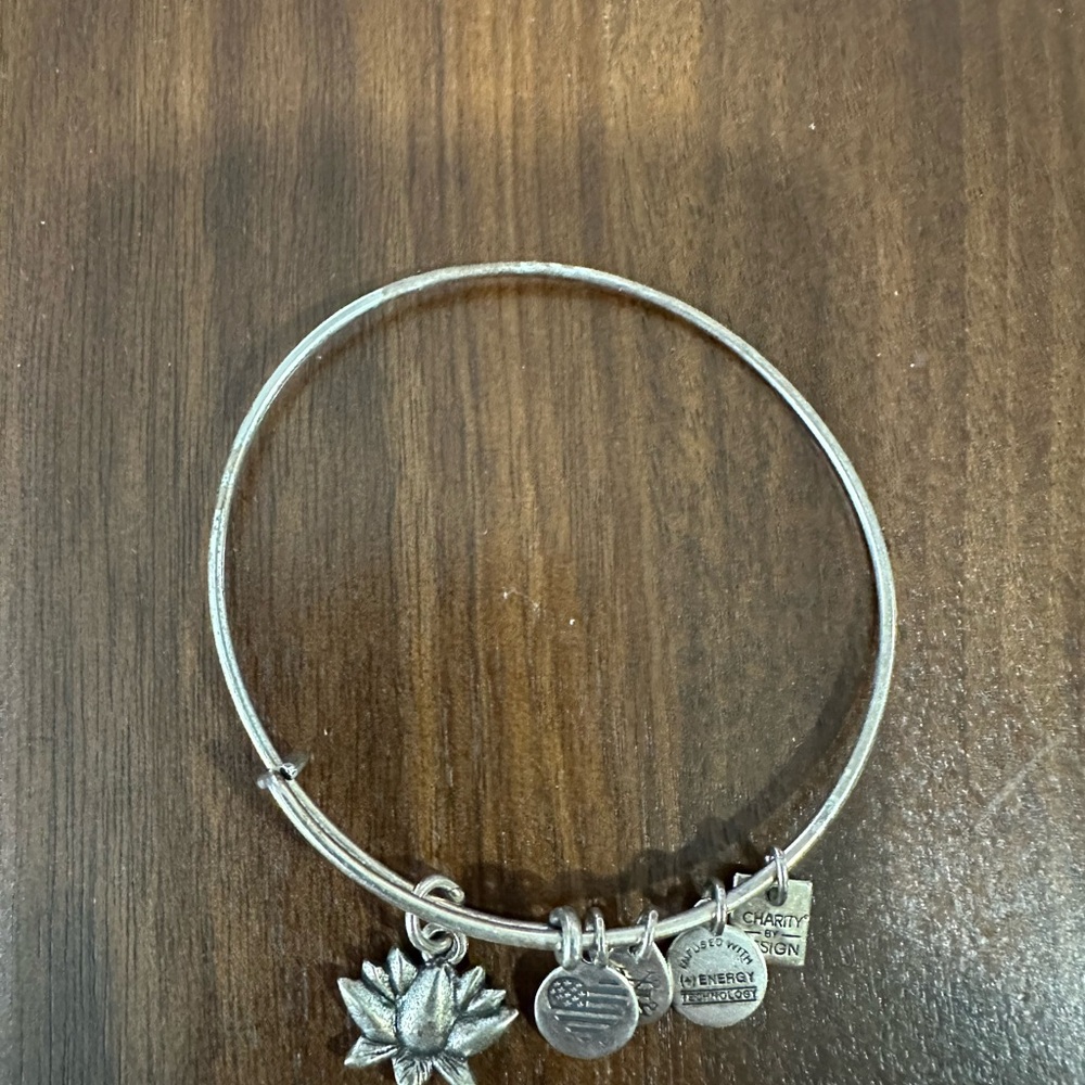 Silver alex and Anj lotus Bracelet